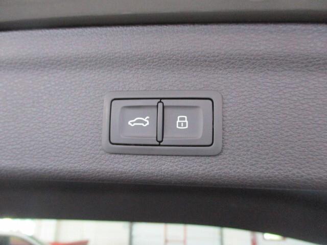 Audi Q3 (35) 2.0 TDI S-Tronic Business Advanced