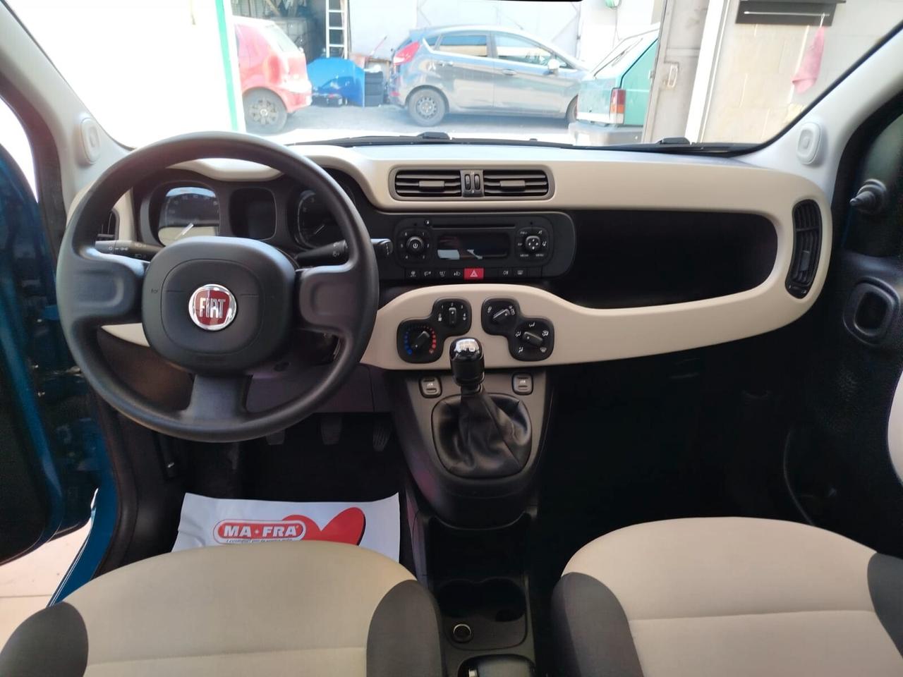 Fiat Panda 1.2 Lounge euro 5B.