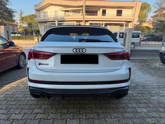 Audi Q3 RS SPB quattro S tronic Pano B&O