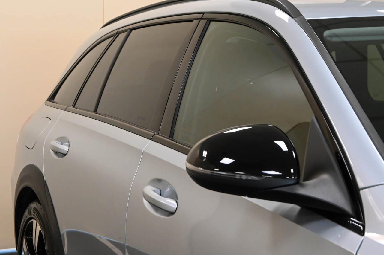 MERCEDES Classe C (W/S206) C 220 d Mild hybri...