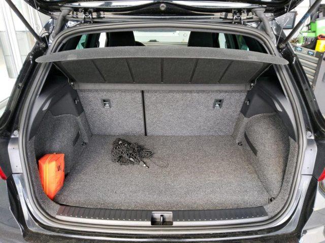 SEAT Arona 1.0 TGI XCELLENCE Navi, Retrocamera, Sedili risc.