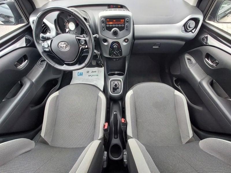 Toyota Aygo 1.0 VVT-i x-cool MMT