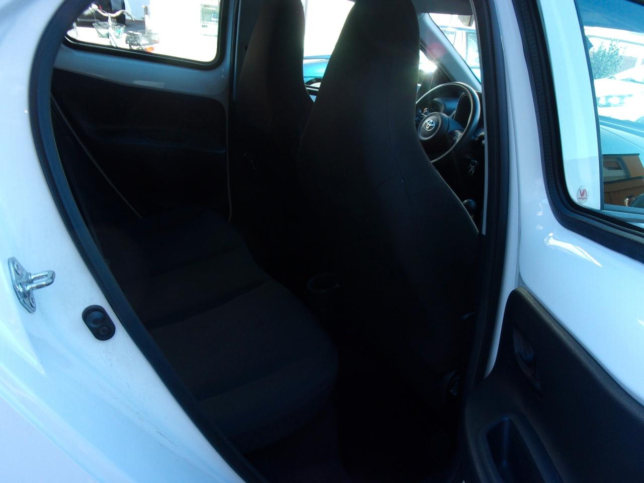 Toyota Aygo X 1.0 VVT-i 72 CV 5 porte Trend Air