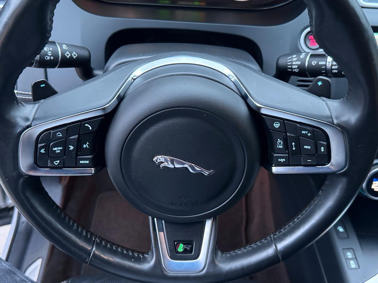 Jaguar E-Pace 2.0D 180 CV AWD aut. R-Dynamic SE - OTTIME CONDIZIONI - GARANZIA