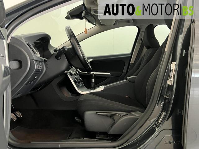 VOLVO V60 D2 1.6 Kinetic
