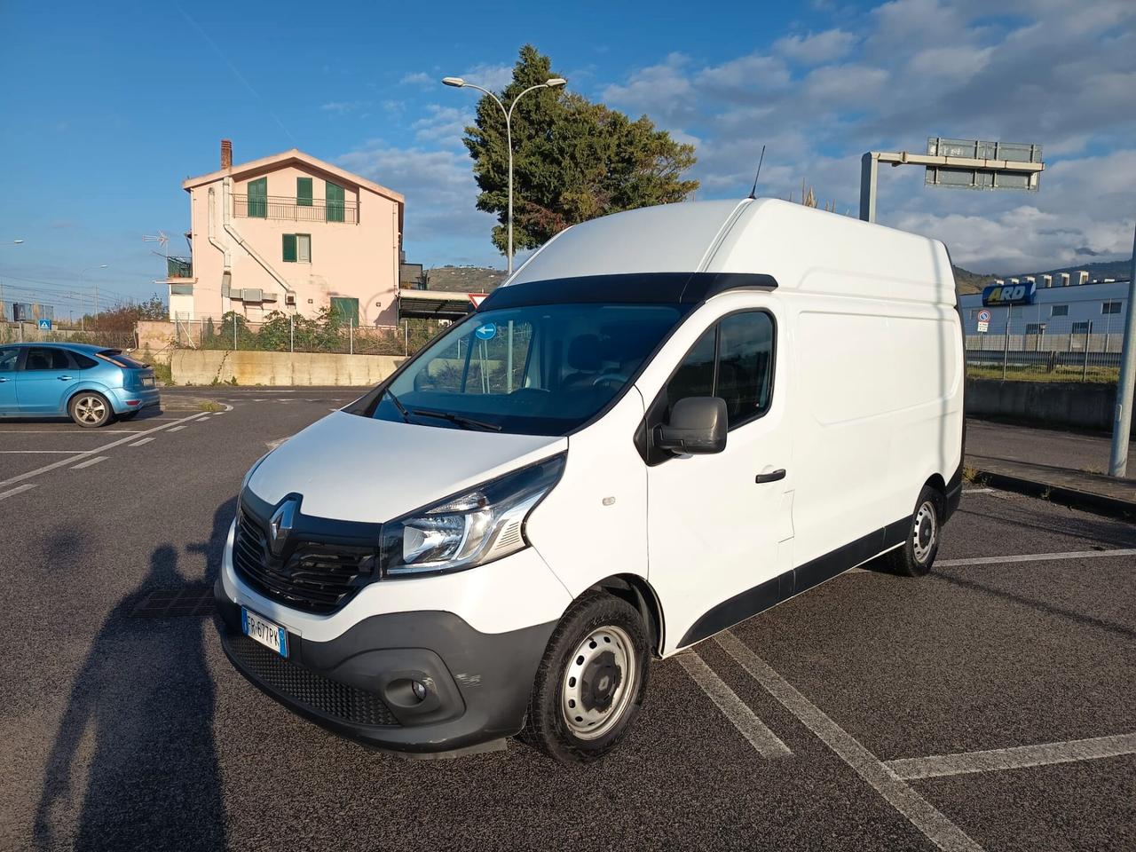Renault traffic TETTO ALTO