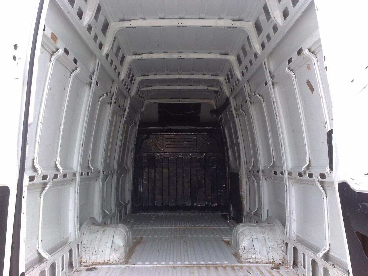 Iveco Daily 35c15 3000cc GRANVOLUME - 2015