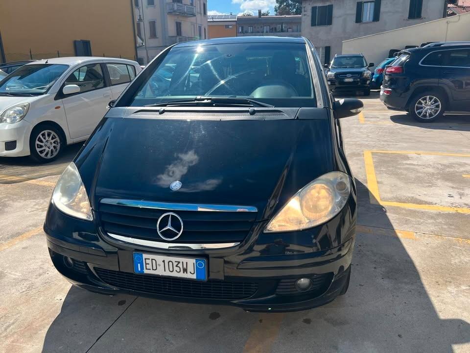 Mercedes-benz A 140 150 Classic Basic