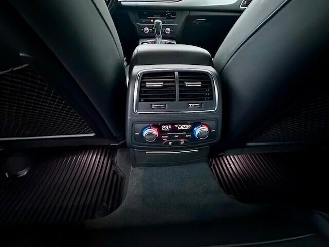 Audi A6 2.0 TDI 190 CV S LINE