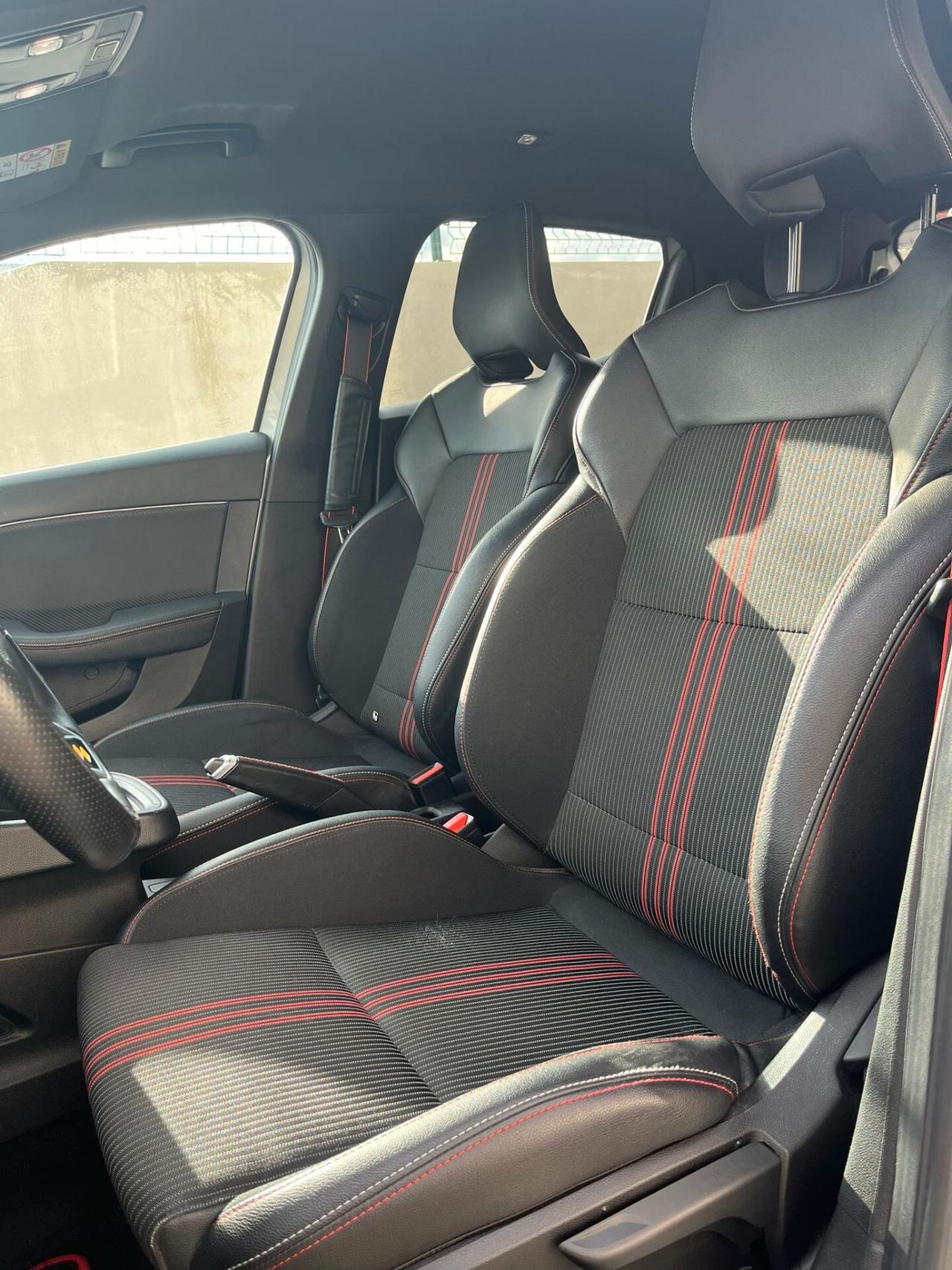 Renault Clio Full Hybrid E-Tech 140 CV 5 porte R.S. Line