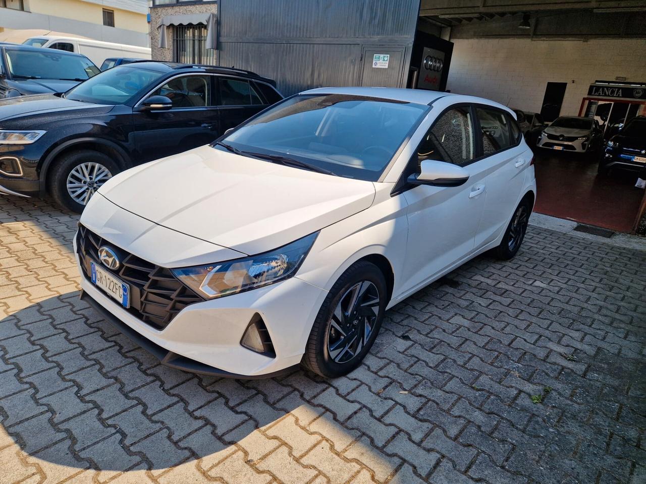 Hyundai i20 MPI BOSE 83 CV 5 PORTE