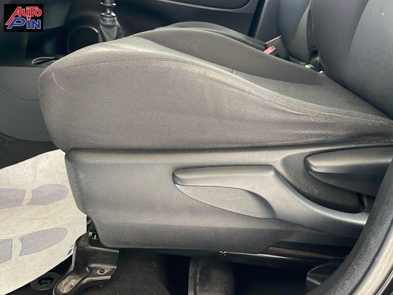 Toyota Yaris 1.4 D-4D 90cv