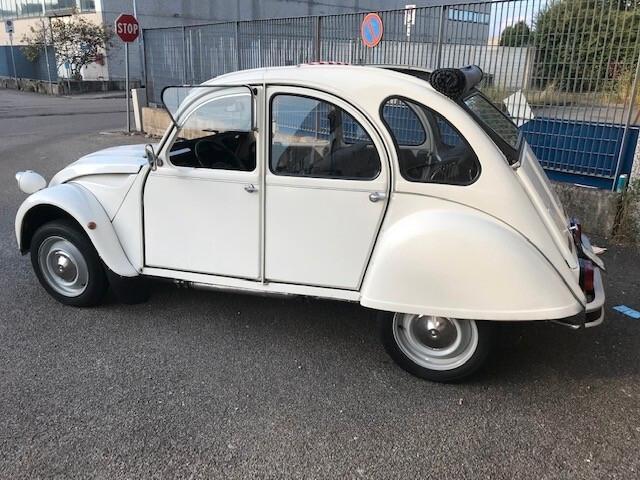 Citroen 2CV 6 Special