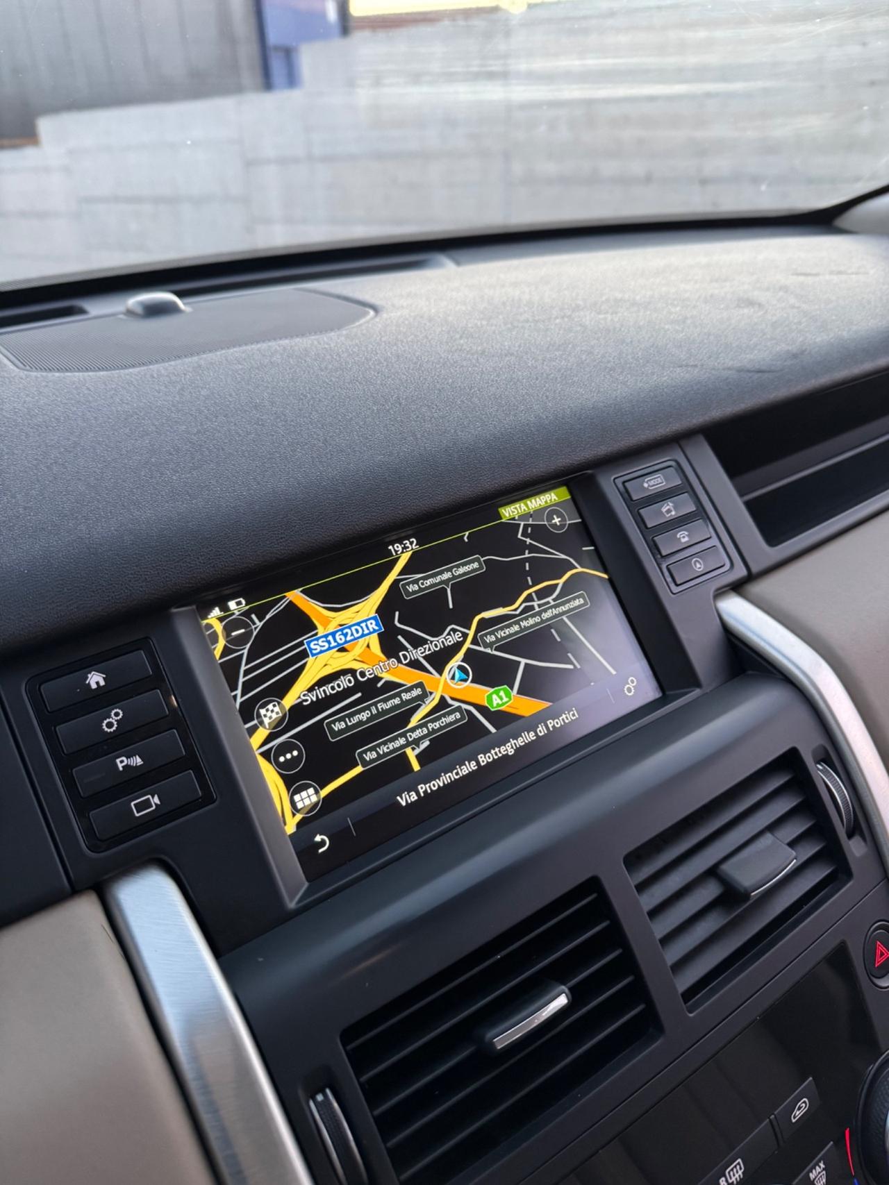 Land Rover Discovery Sport 2.0 TD4 180 CV 2016