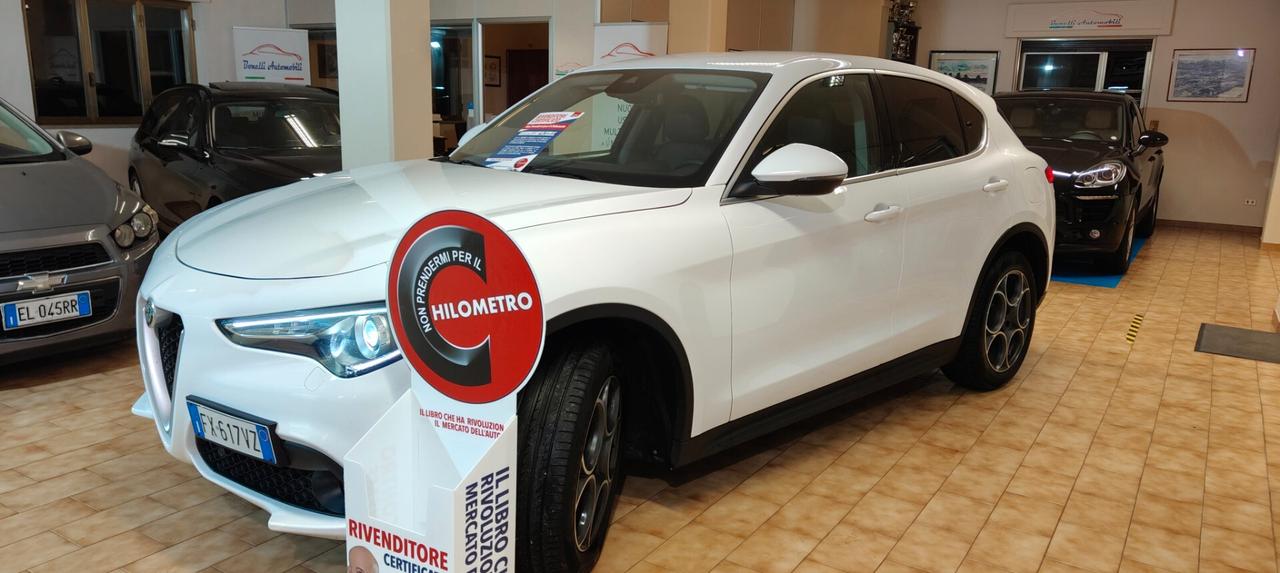 Alfa Romeo Stelvio 2.2 Turbodiesel 190 CV AT8 Q4 Super