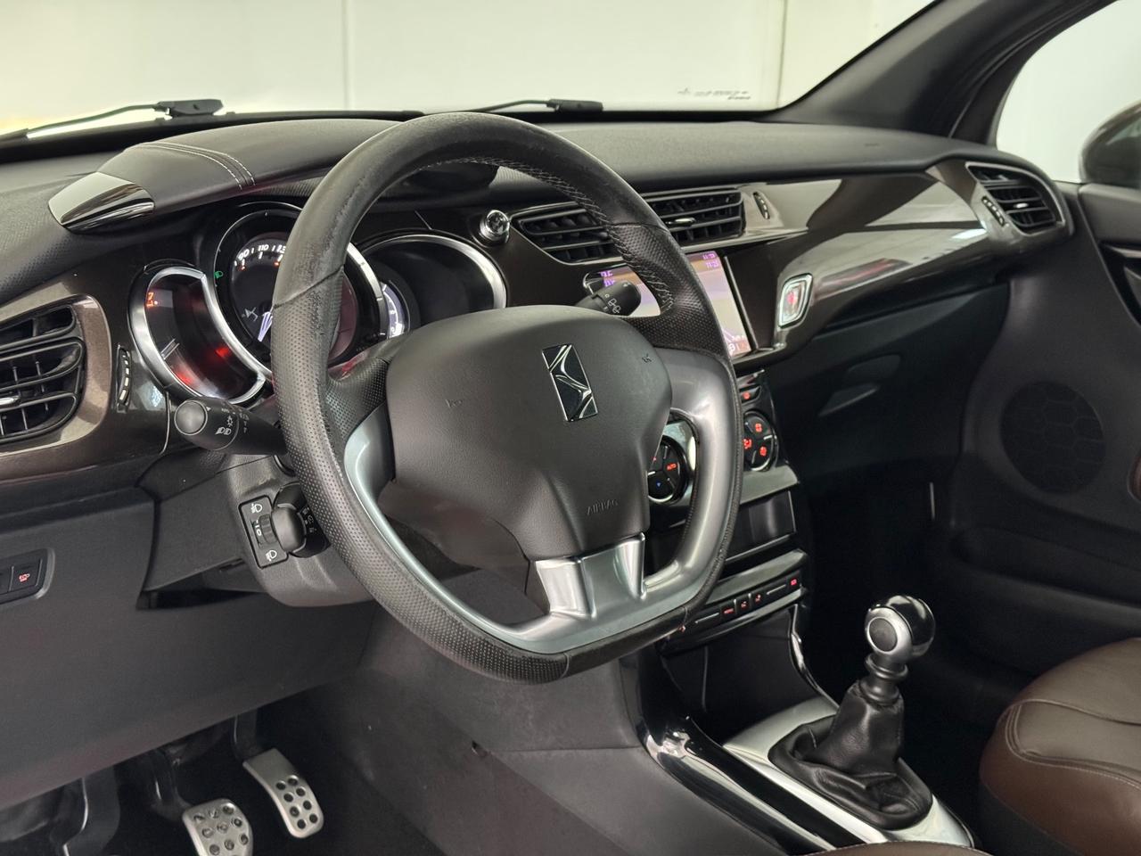 Ds DS3 3 PureTech 130 S&S Connected Chic