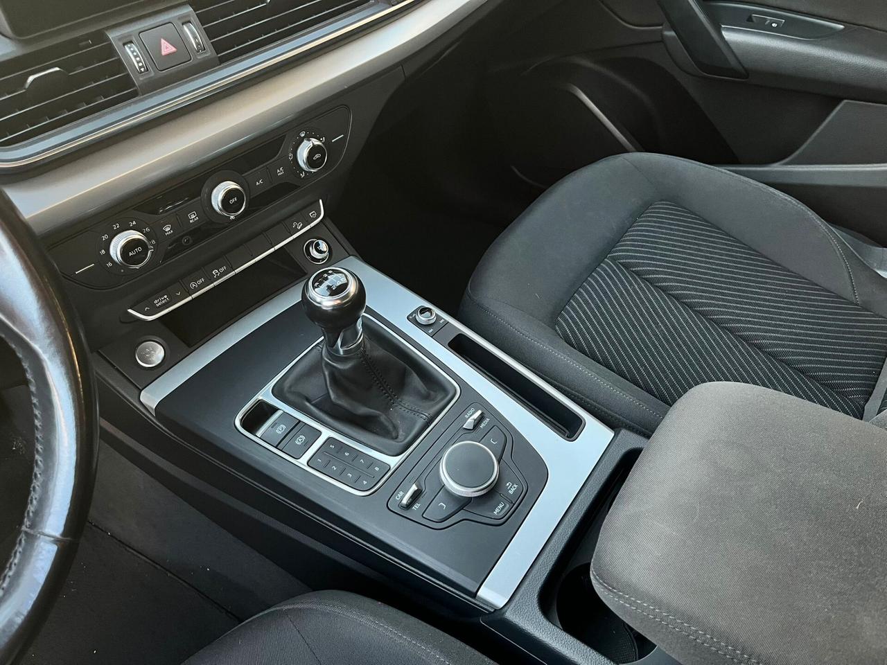 Audi Q5 2.0 TDI 150 CV Business