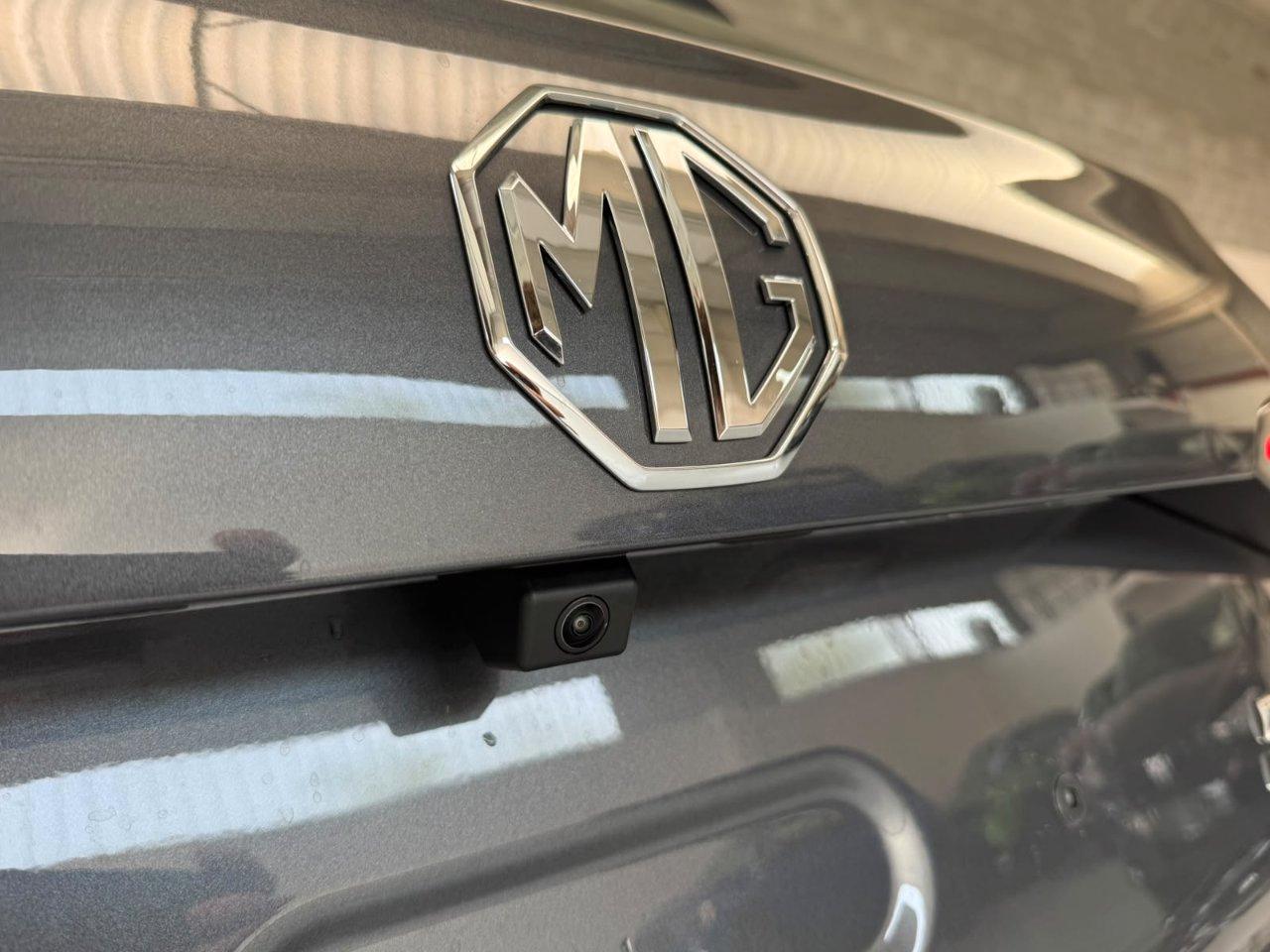 Mg MG3 1.5 hybrid+ Standard auto