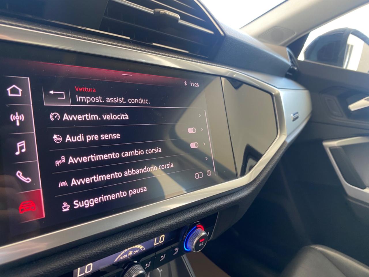 Audi Q3 35 TDI QUATTRO S-LINE BLACK EDITION2020