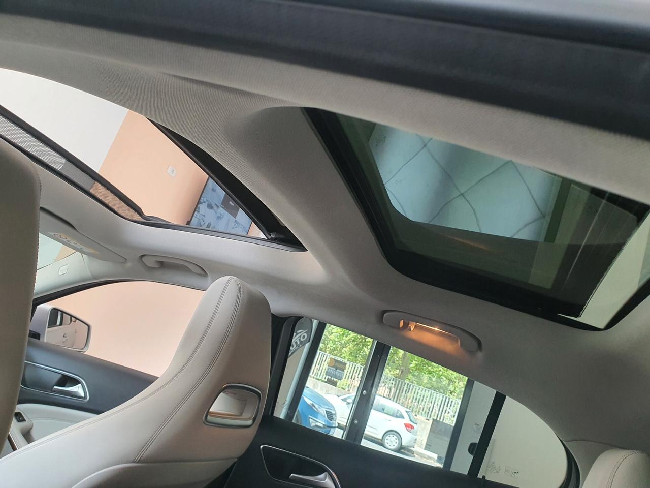 Mercedes-benz GLA 220 GLA 220 CDI Automatic 4Matic Premium