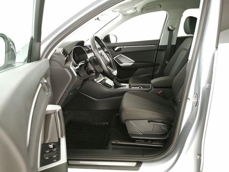 Audi Q3 40 2.0 tdi Business quattro 190cv s-tronic