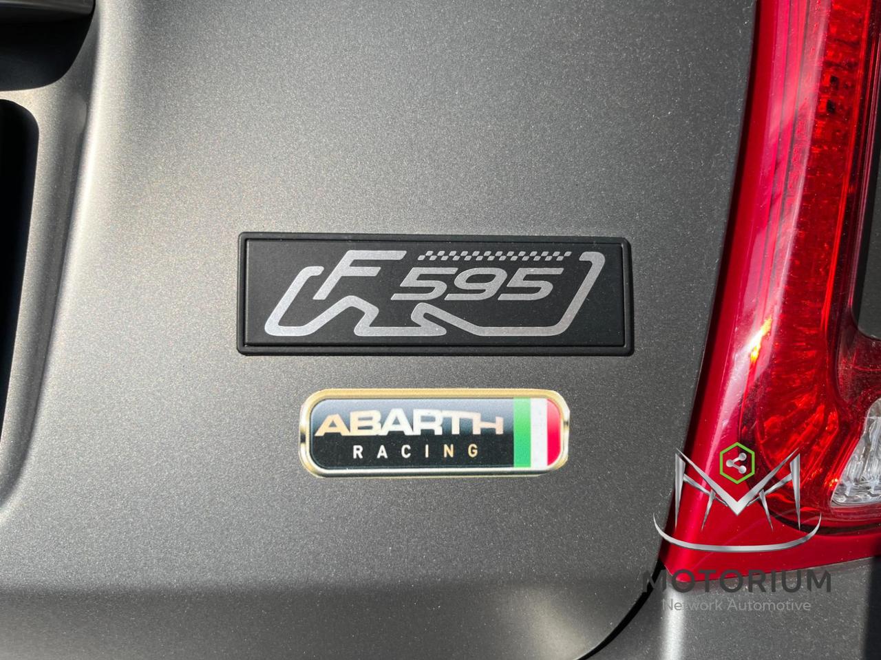 Abarth F595 1.4 t-jet 165cv