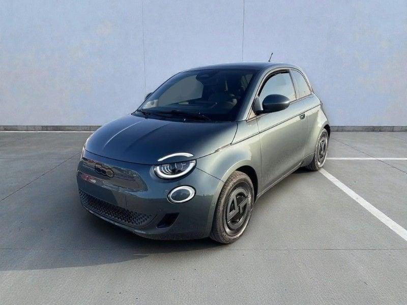 FIAT 500 Giorgio Armani Collector's Edition