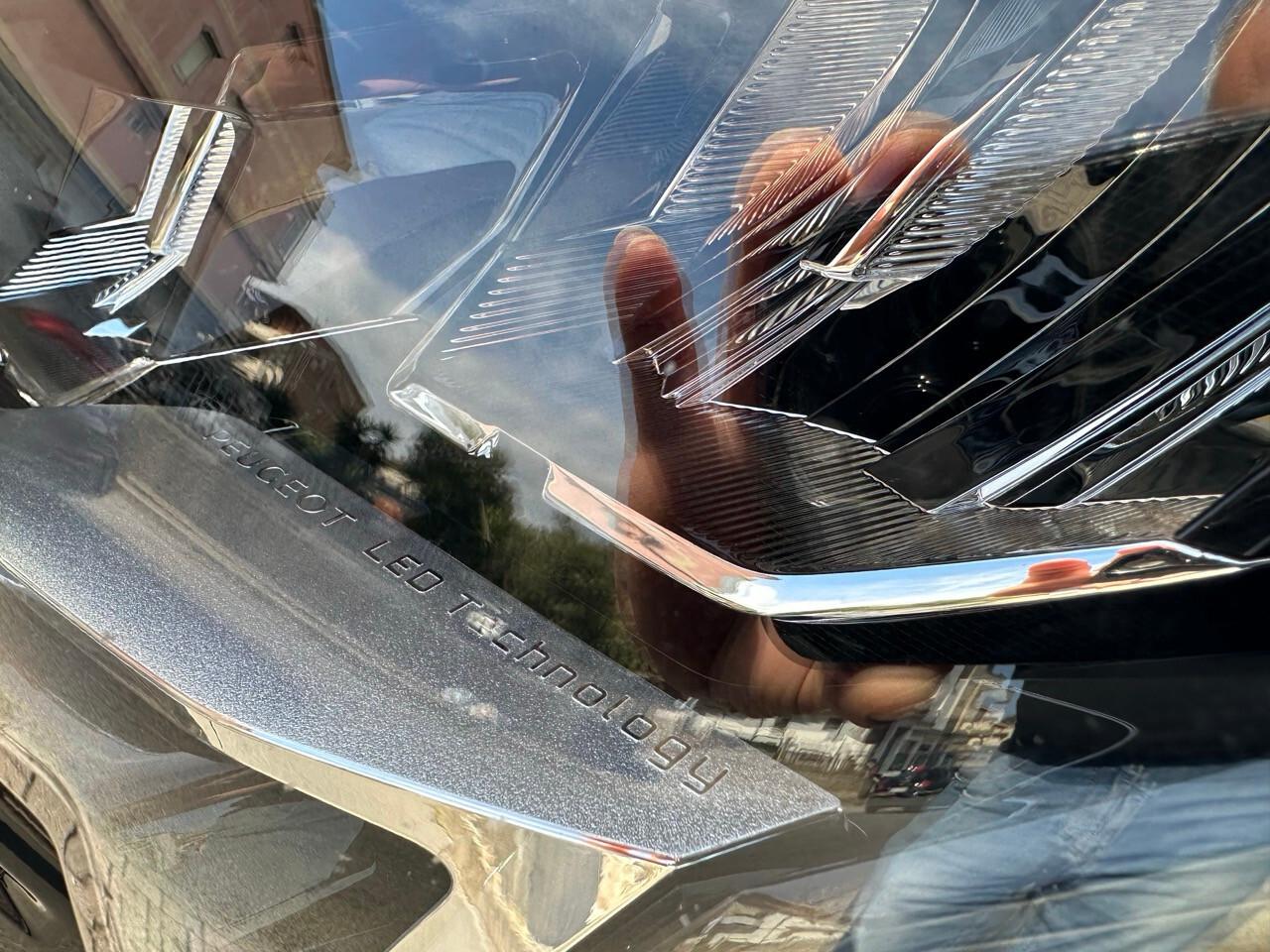 Peugeot 3008 BlueHDi 130 S&S EAT8