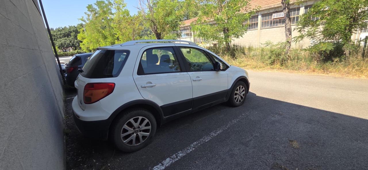 Fiat Sedici 2.0 MJT 16V DPF 4x4 Experience