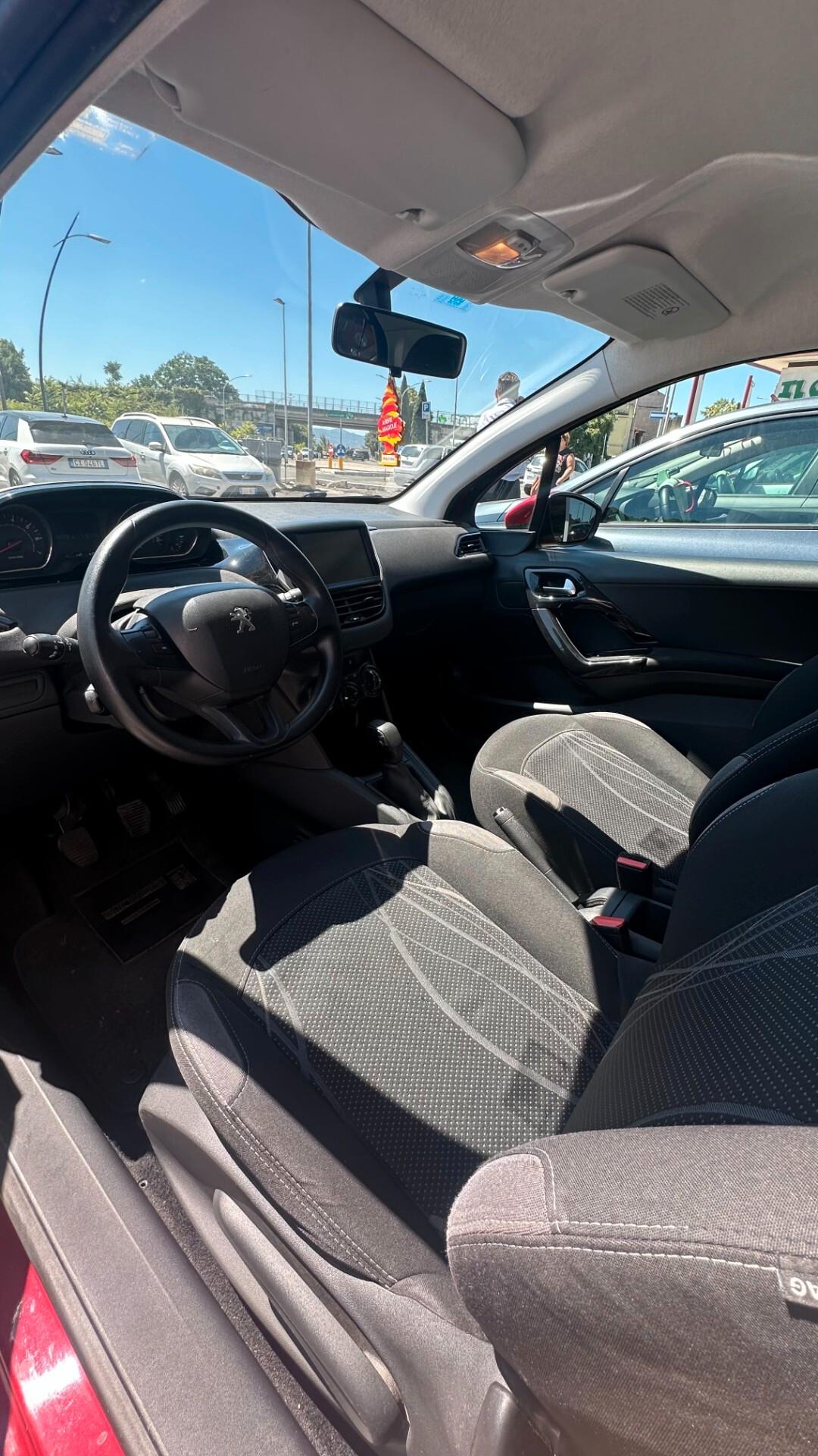 Peugeot 208 1.2 VTi 82 CV 3 porte Access