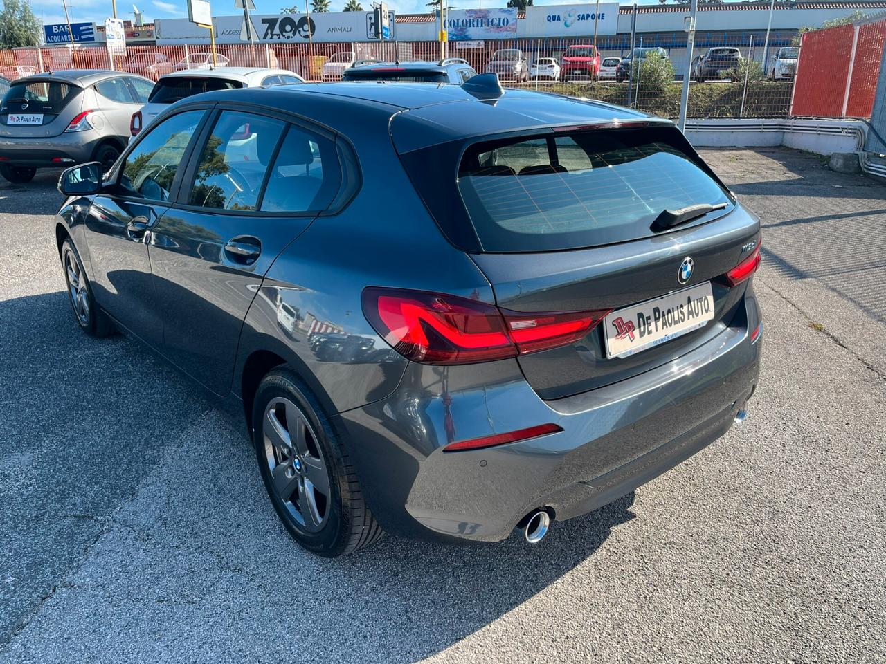 Bmw 118 118d 5p. Business Advantage