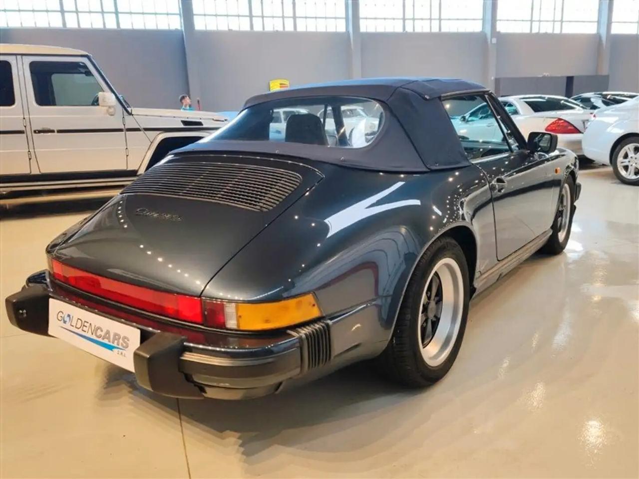 Porsche 911 Carrera 3.2 Cabriolet G50