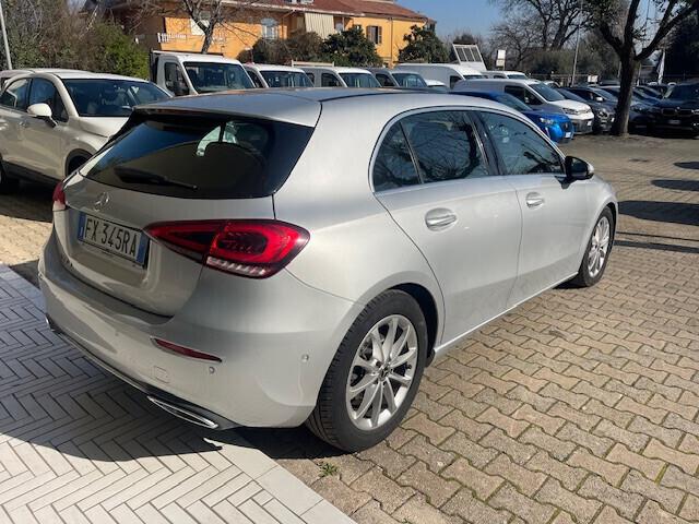 Mercedes-benz A 180 A 180 d Automatic Sport leve F1