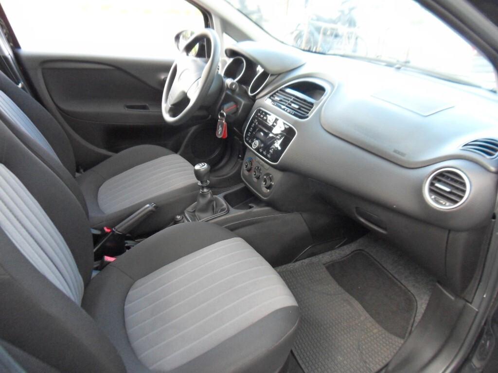 Fiat Punto 1.2 8V 5 porte Street