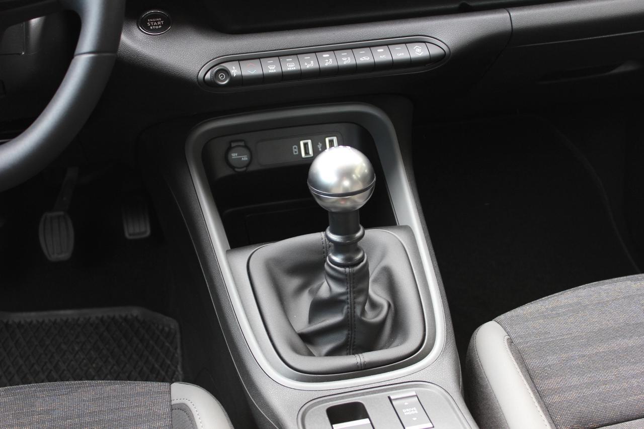 Jeep Avenger 1.2 Turbo Longitude SENSORI -NEOPATENTATI - DIVERSE COLORAZIONI