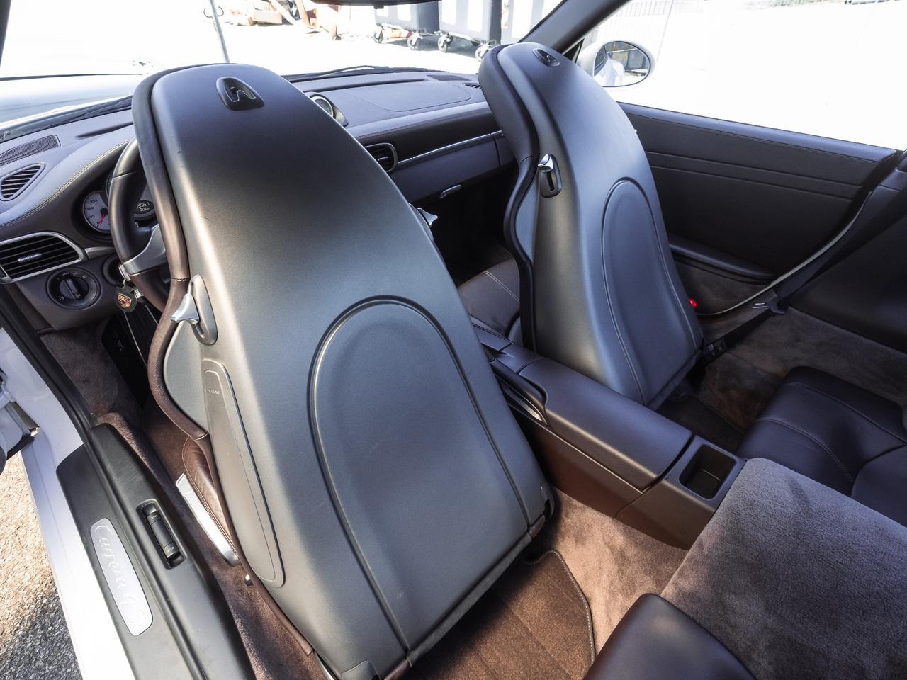 Porsche 911 Carrera 4S Coupé