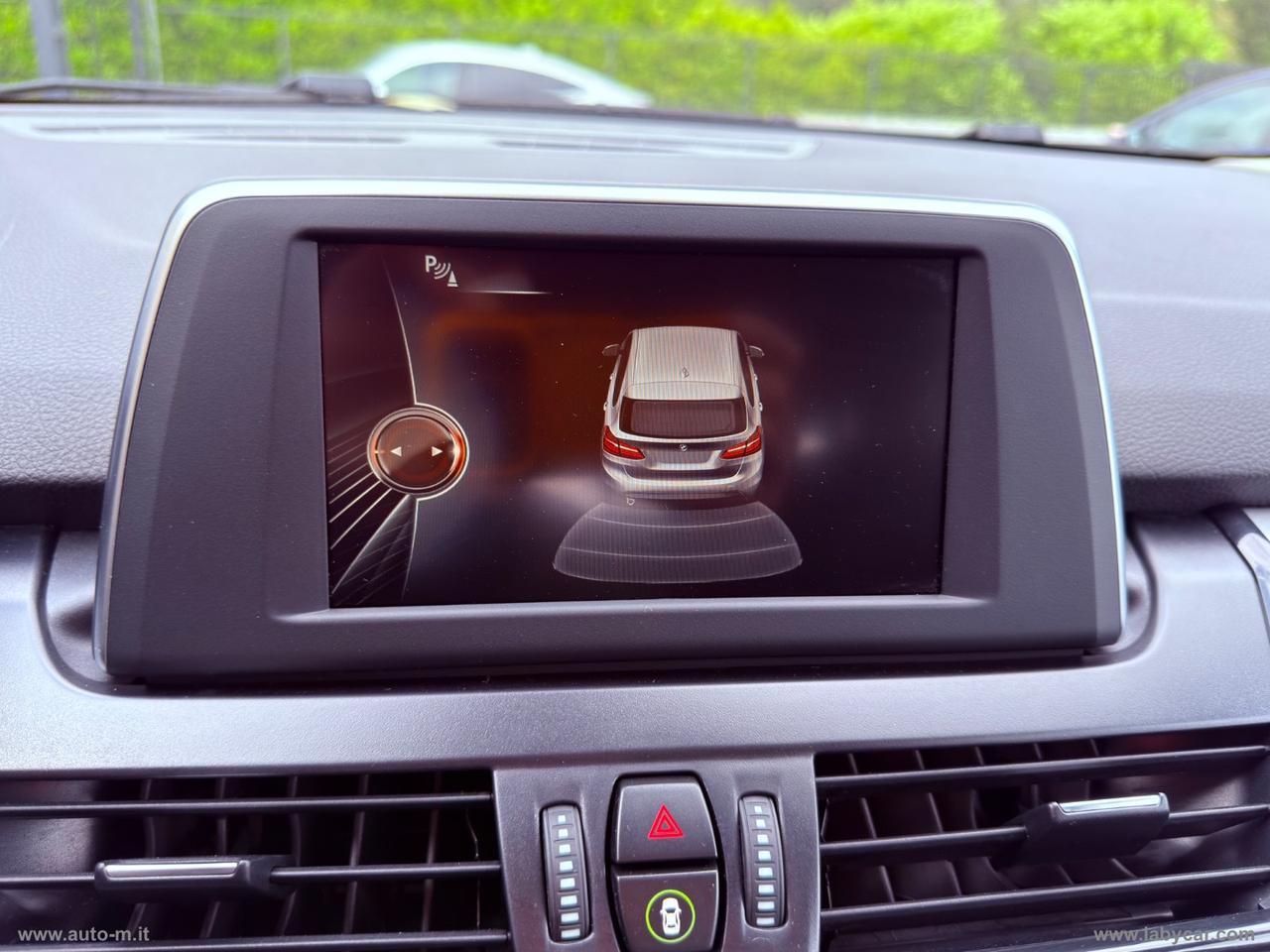 BMW 216d Active Tourer Advantage