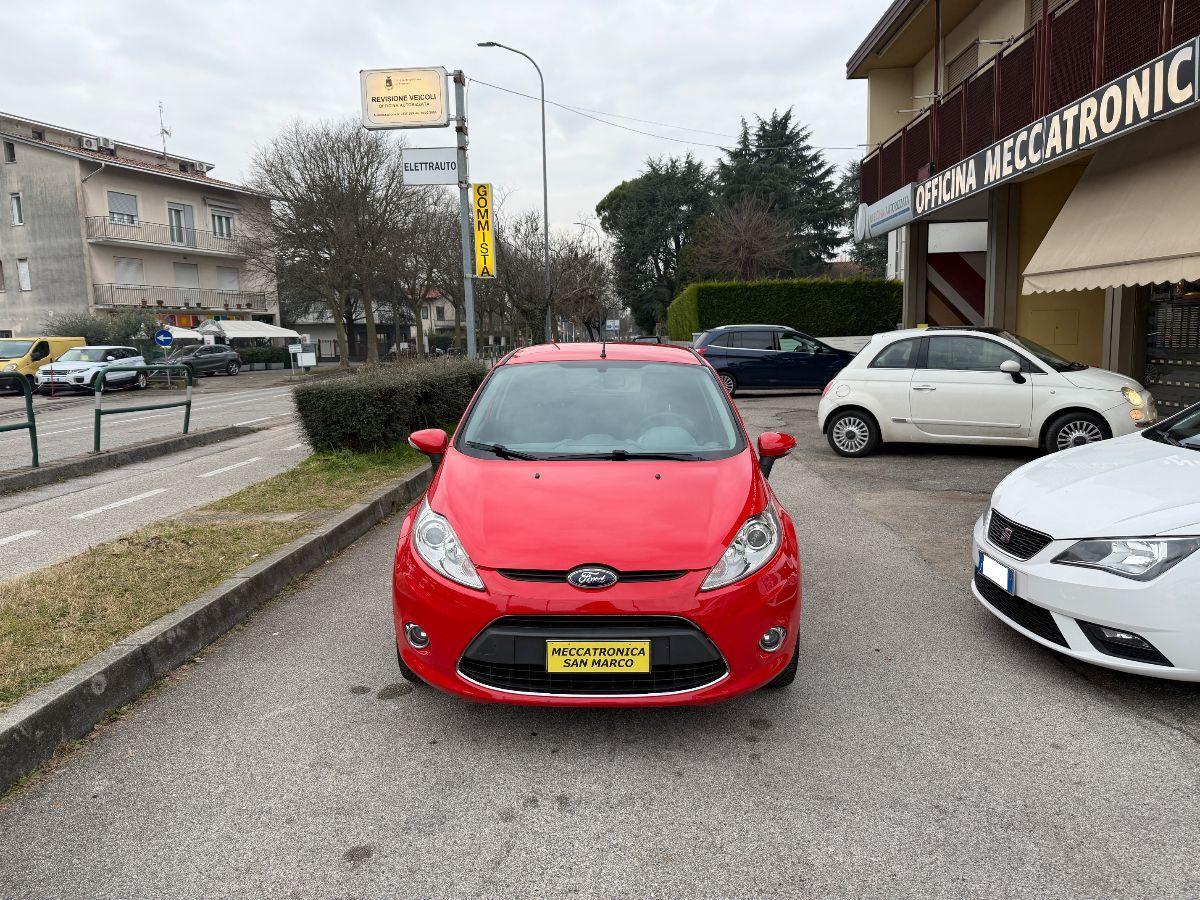 FORD - Fiesta - 1.6 TDCi 95CV 5p. cDPF Titanium