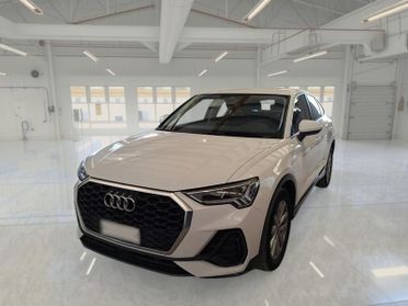 AUDI Q3 SPORTBACK 45 TFSI e S tronic Business Plus