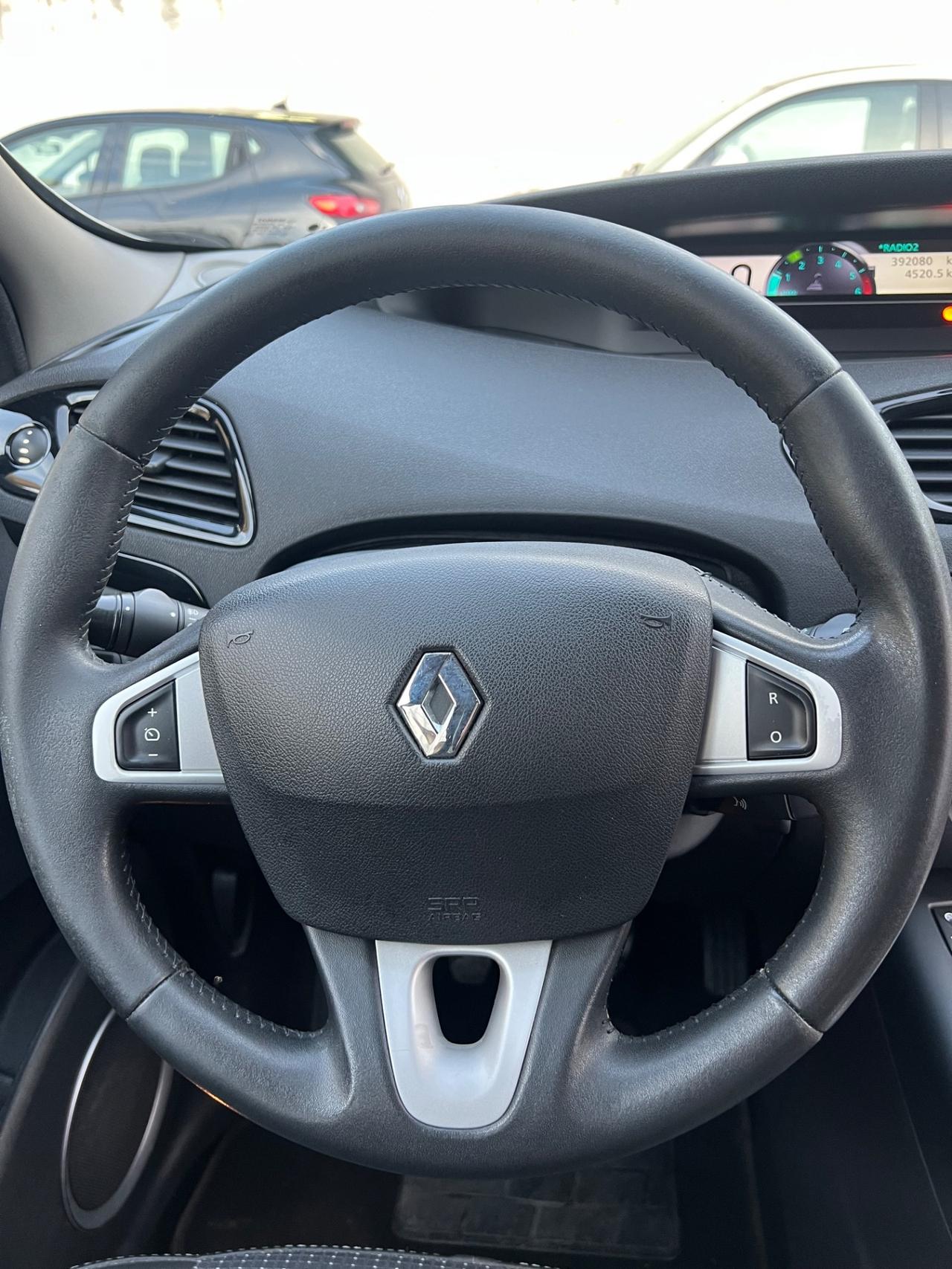 Renault Scenic Scénic X-Mod 1.6 dCi 130CV Luxe