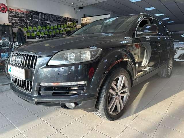 Audi Q7 3.0 V6 tdi quattro tiptronic