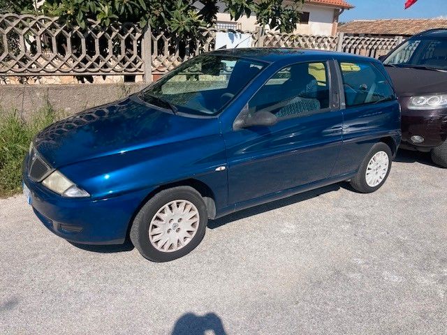 Lancia Y 1.2i cat LS