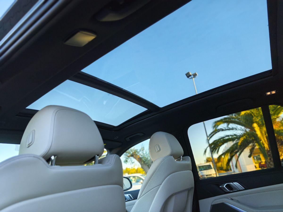 BMW X5 xDrive 25d Tetto/Luci/Pelle