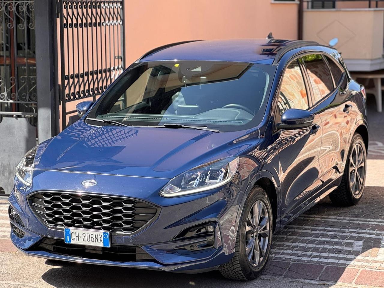 Ford Kuga 1.5 EcoBlue 120 CV aut. 2WD ST-Line