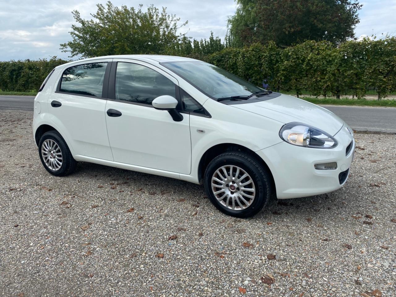 Fiat Punto 1.4 8V 5 porte Natural Power Street