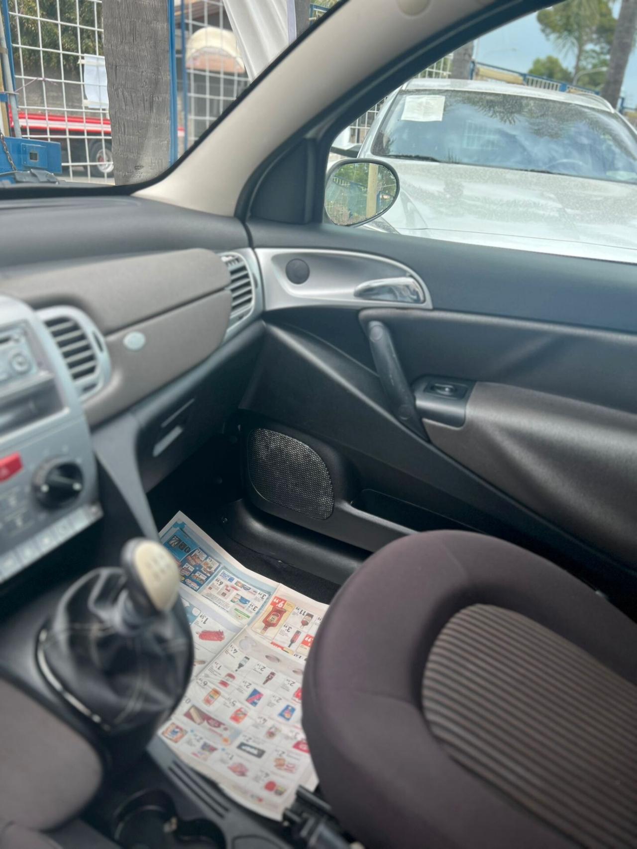 Lancia Ypsilon 1.4 Platino Ecochic GPL