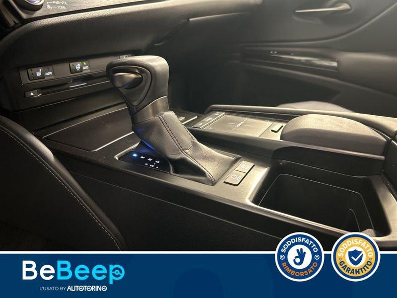 Lexus ES 300H 2.5 EXECUTIVE CVT