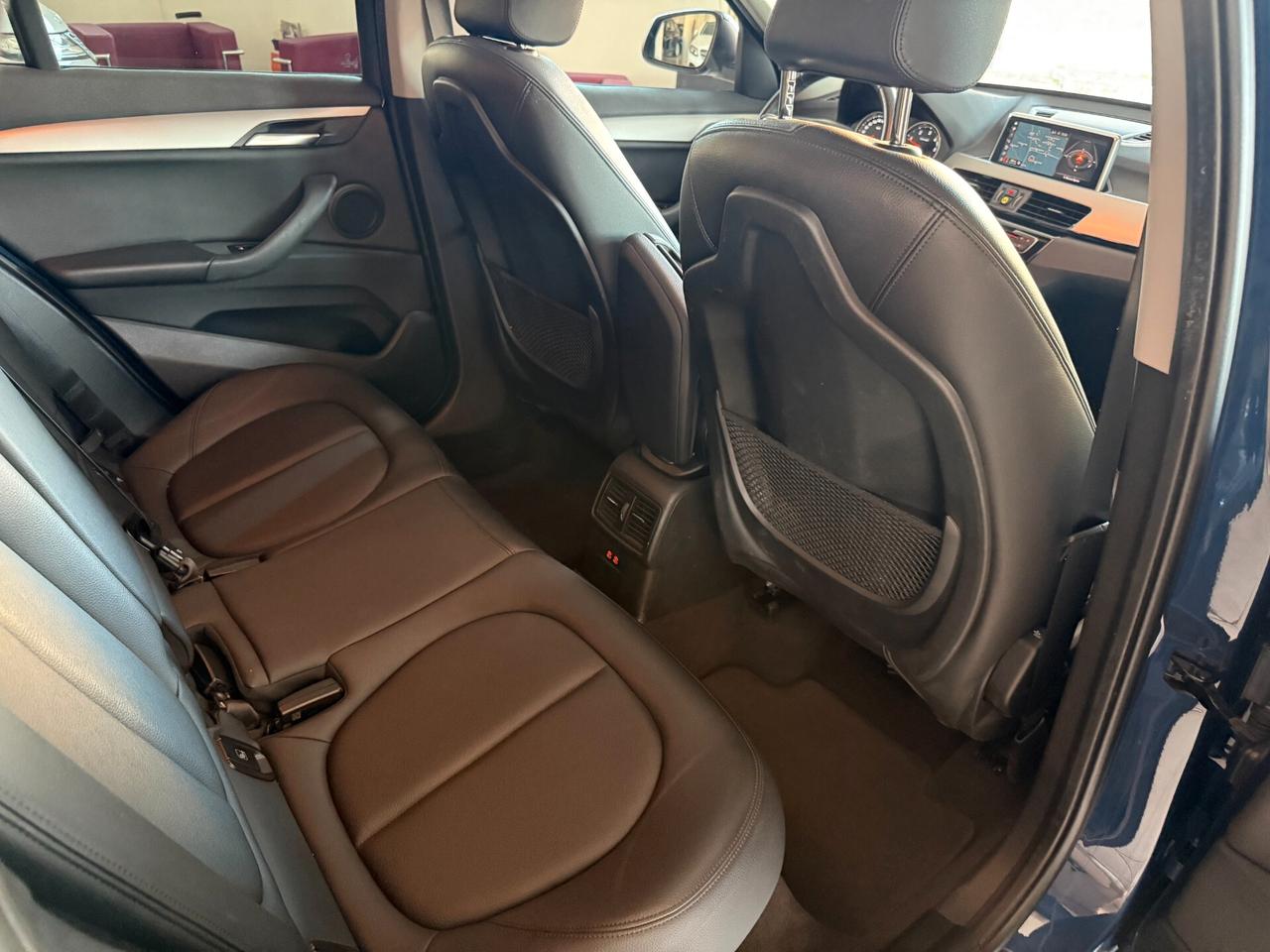Bmw X1 xDrive18d auto Business Advantage Tetto Pelle Navi