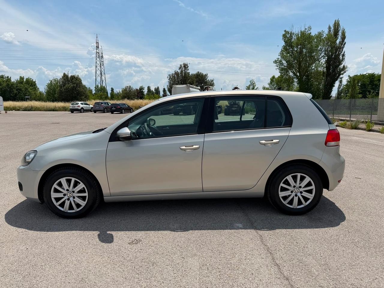 Volkswagen Golf Business 1.6 TDI 5p Highline