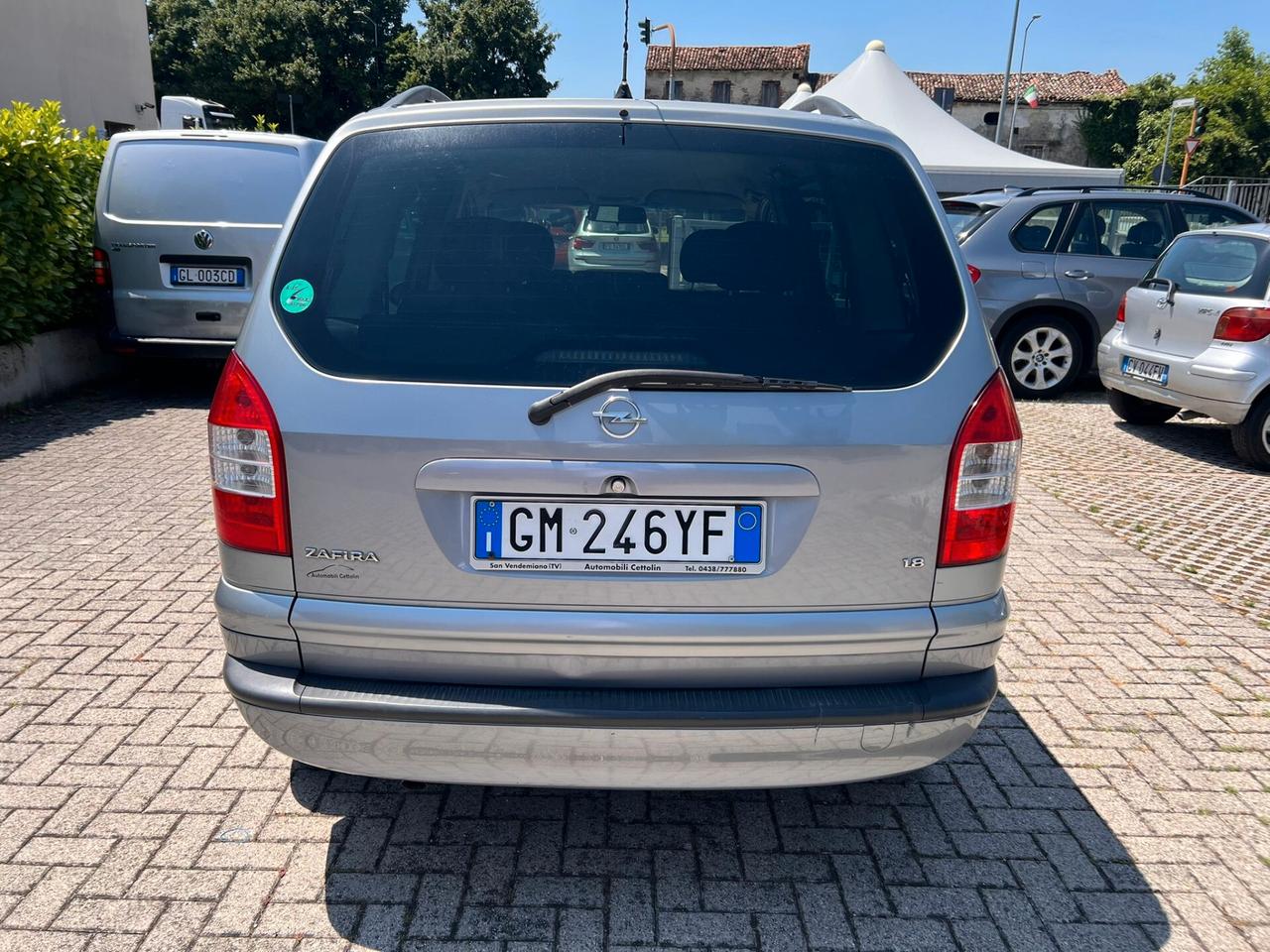 Opel Zafira 7 POSTI